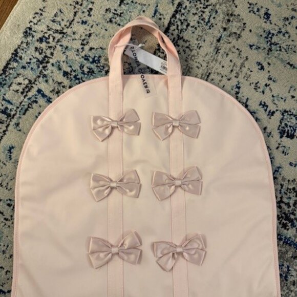 Stoney Clover Lane SCL Garment Bag with Bows NWT $198 - Picture 3 of 6